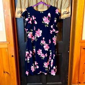 Jessica Howard Navy Blue Floral Printed Dress Size 18W.